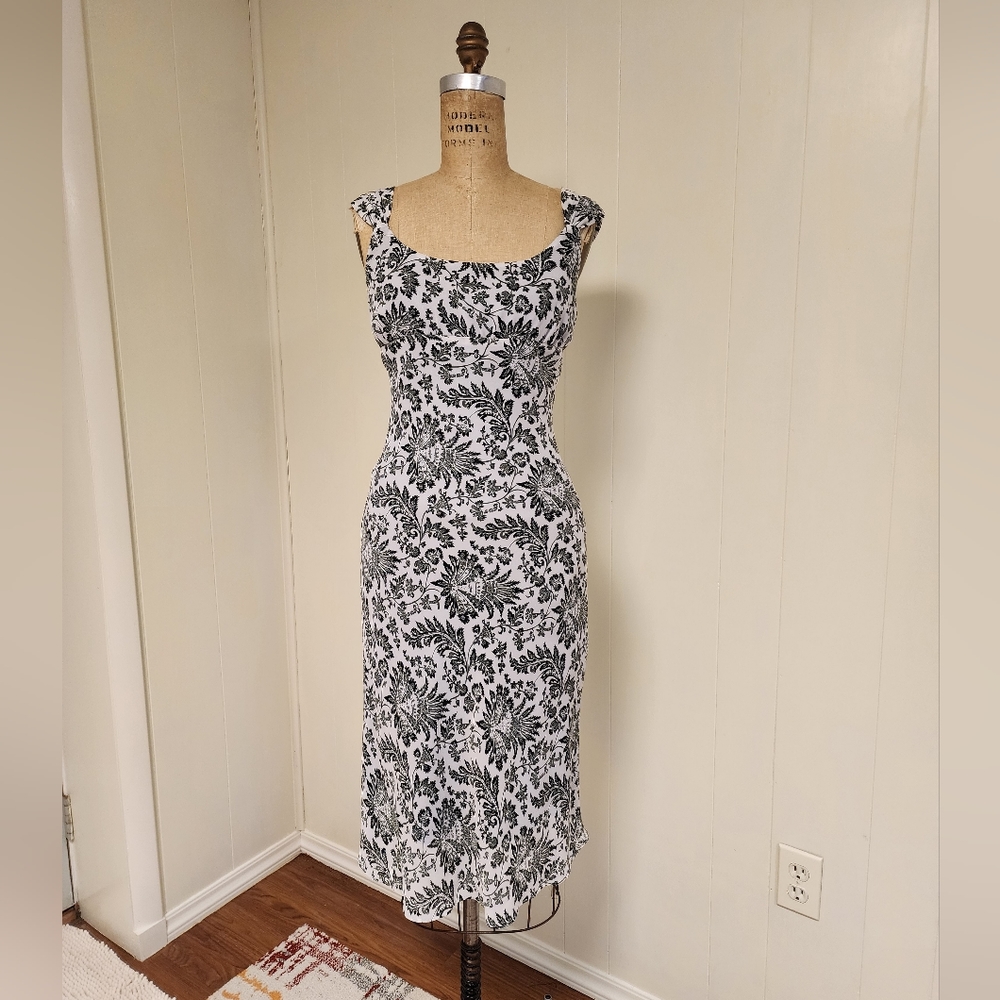 Strap dress